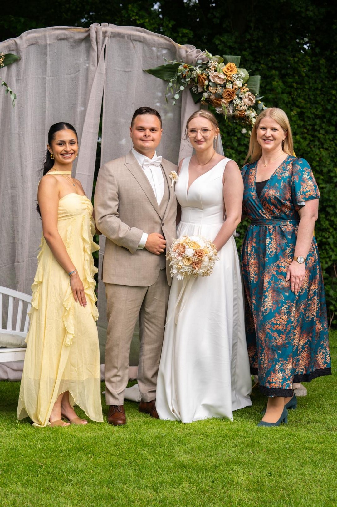 Glückliches Hochzeitspaar